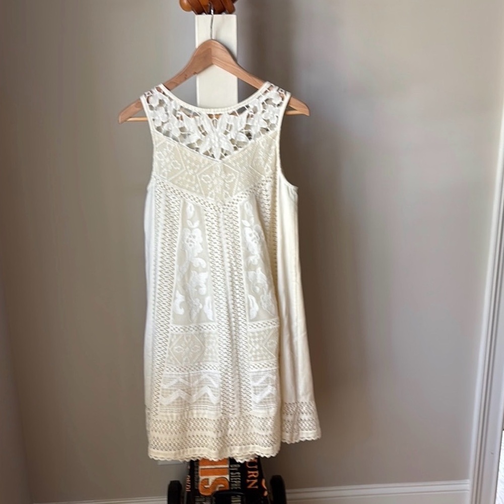 Anthropologie Lace Dress - Picture 6 of 8